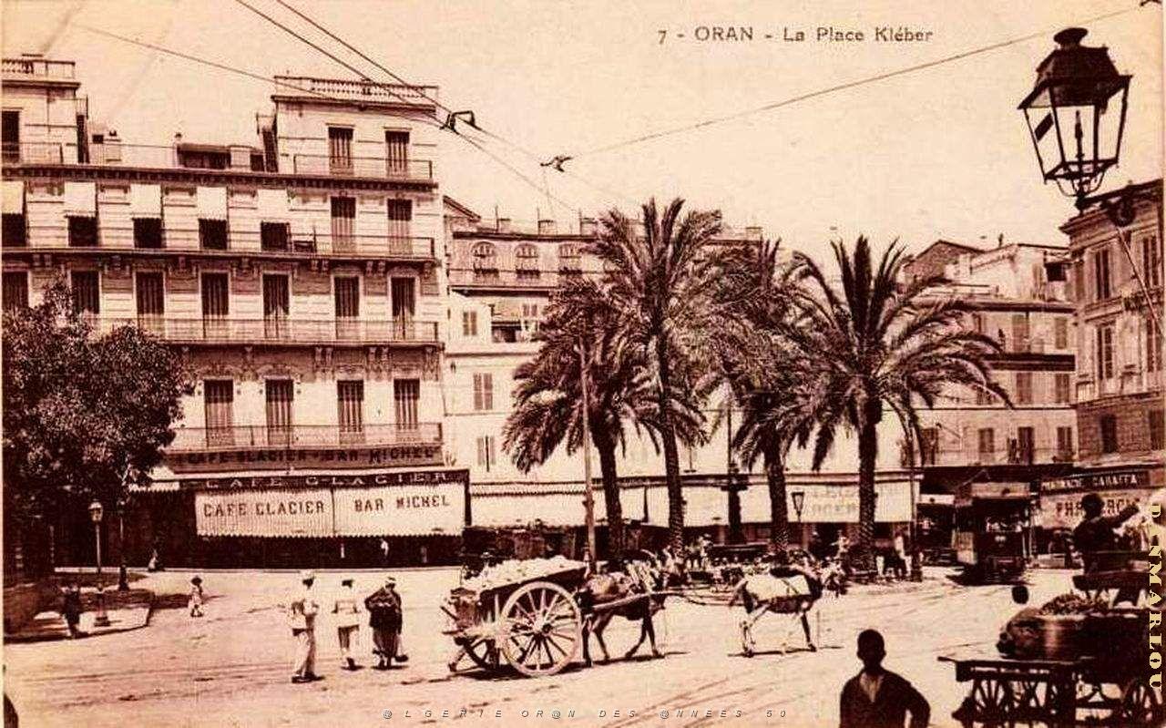 MH a- 061- Place Kleber.JPG